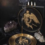Winged resin incense holder